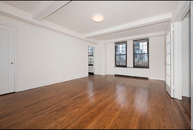 West 24th st and 10th Avenue - Photo 3