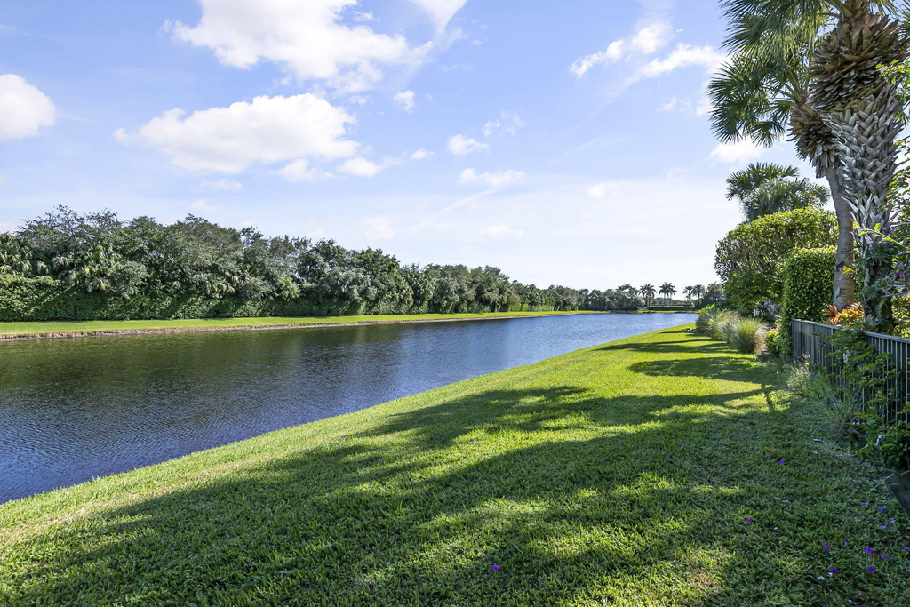 130 Andalusia Way - Photo 31