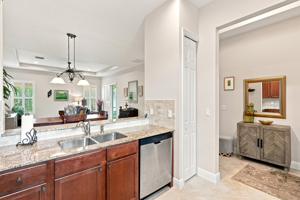10263 Sw Reggiani Road - Photo 19