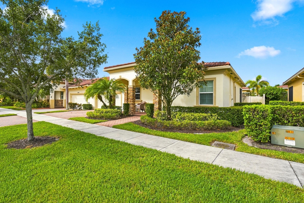 10263 Sw Reggiani Road - Photo 37