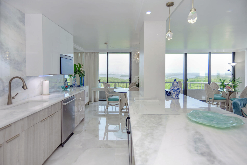 5540 N Ocean Drive - Photo 4