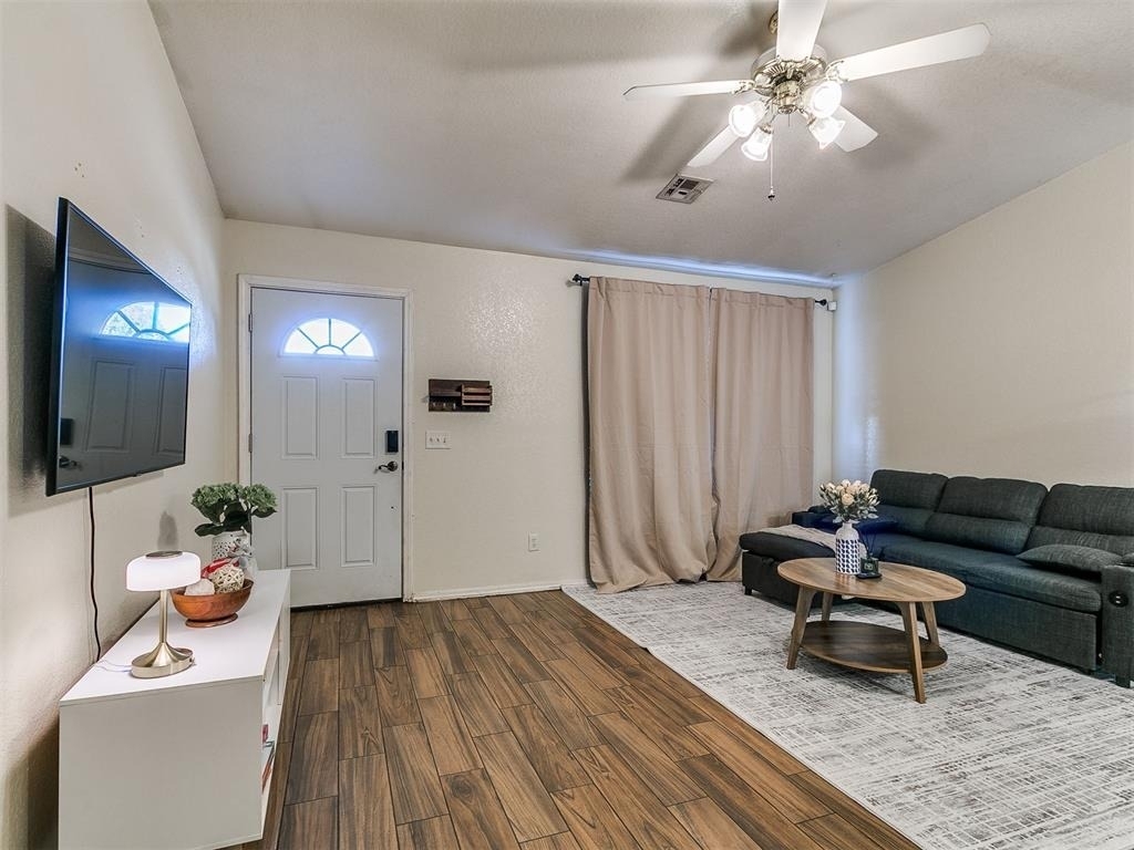 414 English Elm Lane - Photo 1