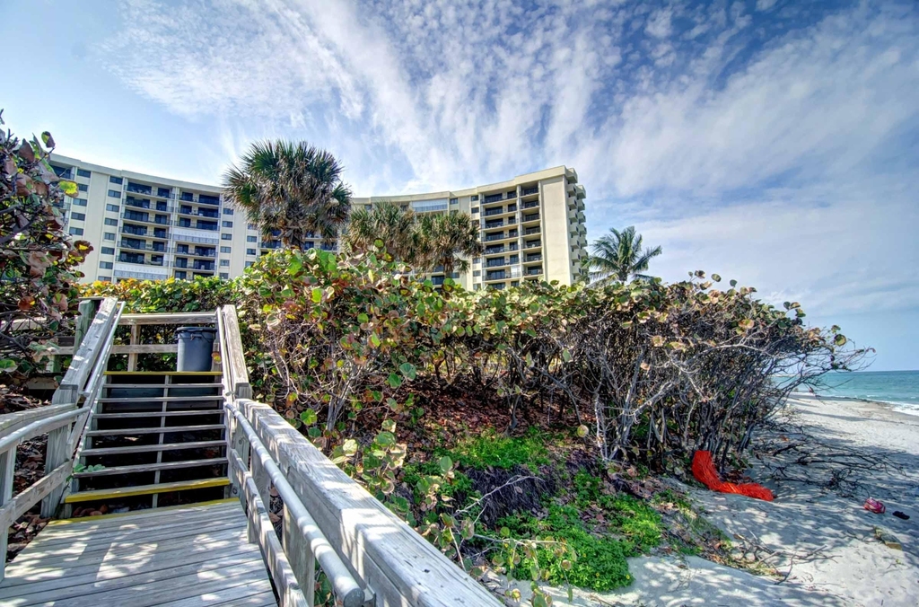 200 Ocean Trail Way - Photo 3