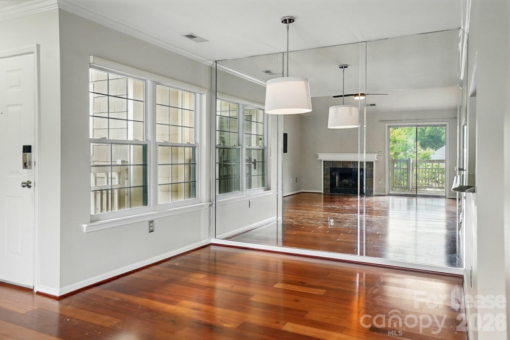 5007 Sharon Road - Photo 14