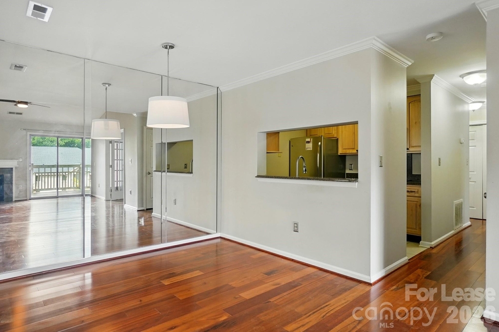 5007 Sharon Road - Photo 15