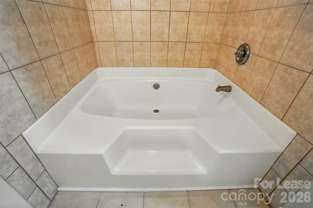 5007 Sharon Road - Photo 33