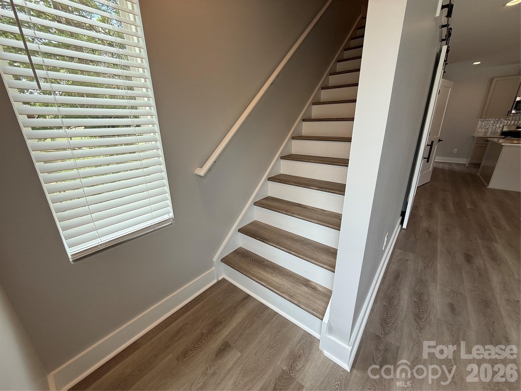 525 Dellwood Drive - Photo 10
