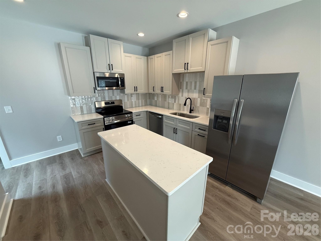 525 Dellwood Drive - Photo 5