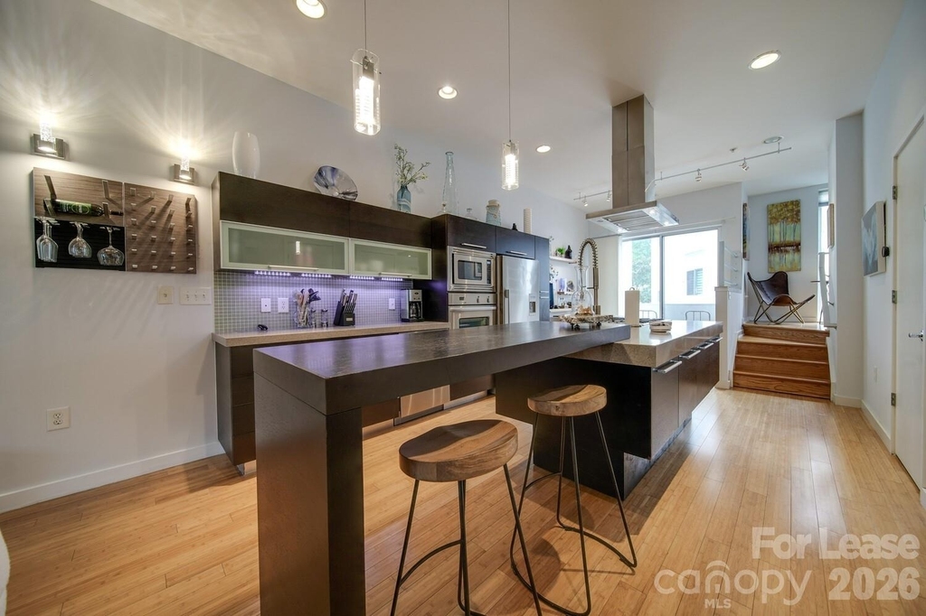 322 Viburnum Way Court - Photo 0