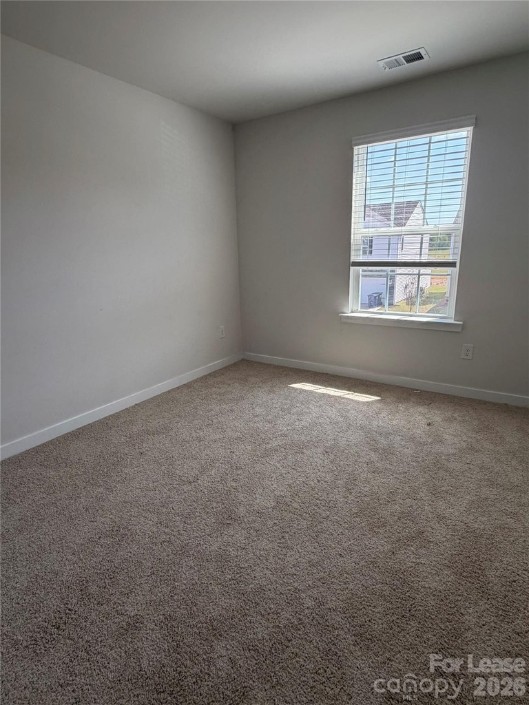 1423 Mammoth Road - Photo 15