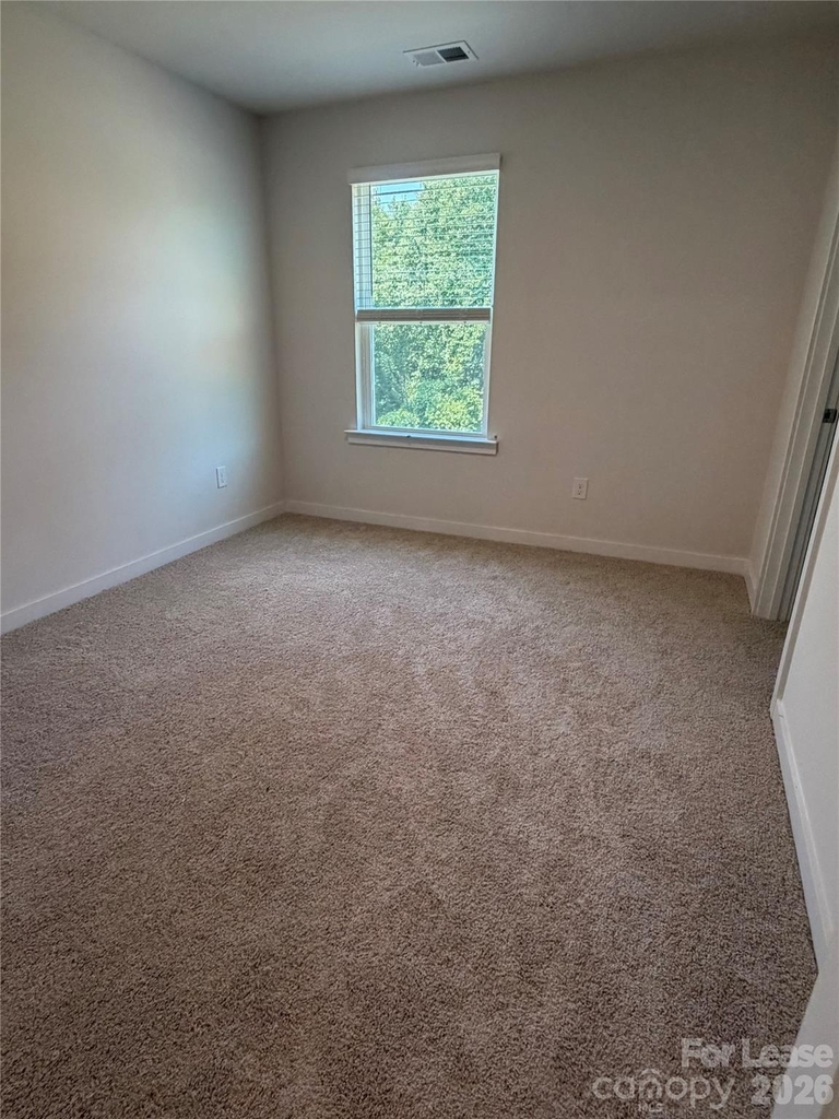 1423 Mammoth Road - Photo 19