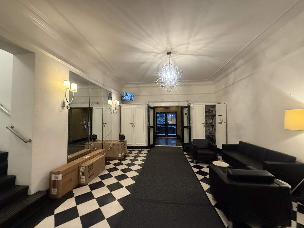235 East 46th Street - Photo 17
