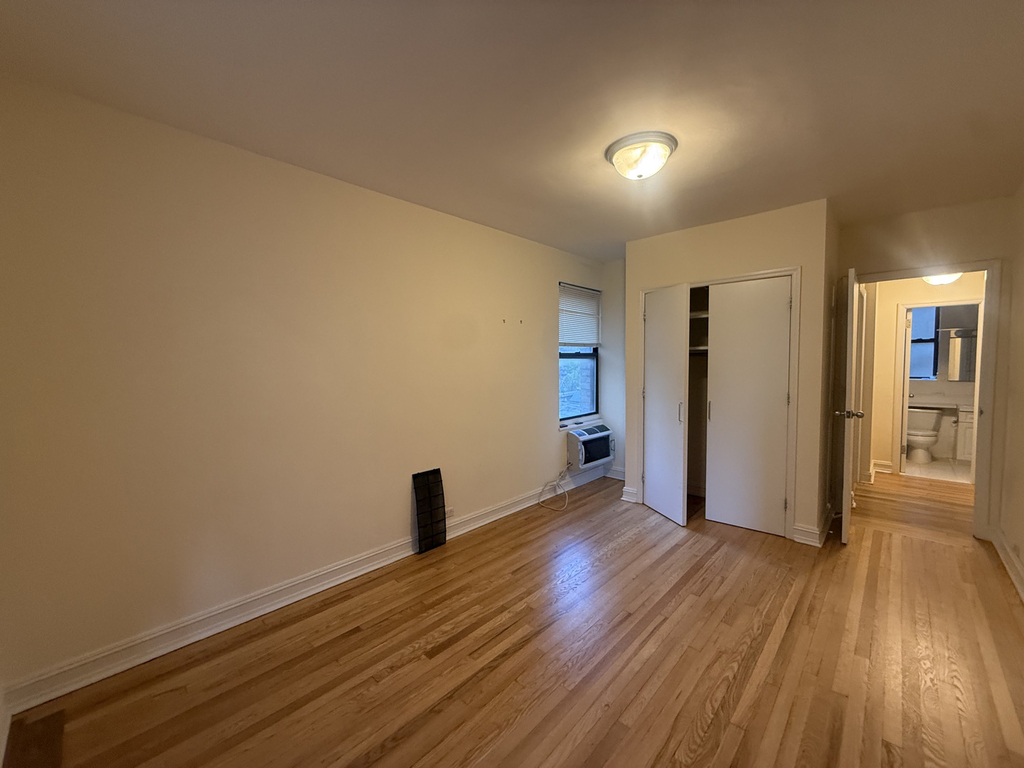 235 East 46th Street - Photo 10