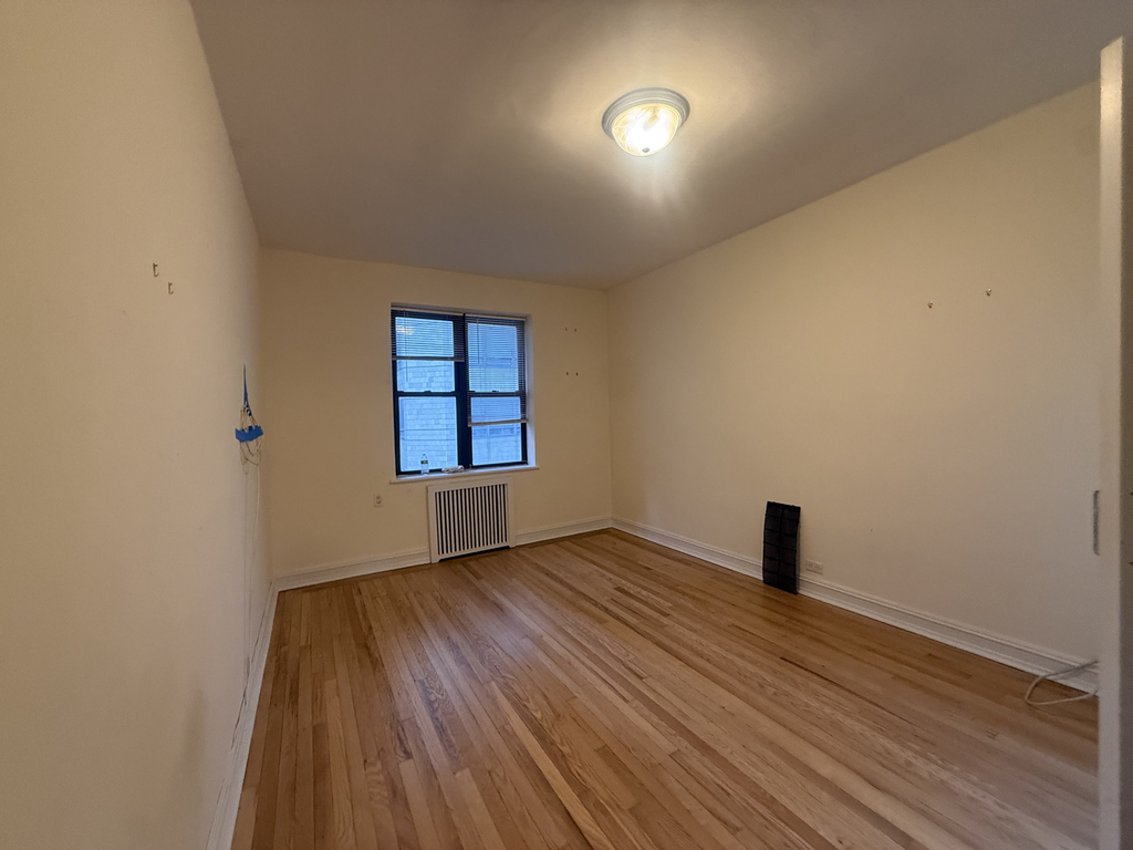 235 East 46th Street - Photo 9