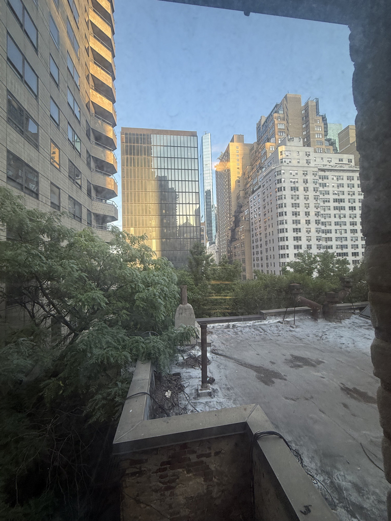 235 East 46th Street - Photo 14