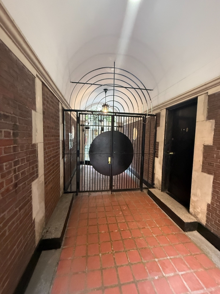219 East 69th Street #6K - Photo 7