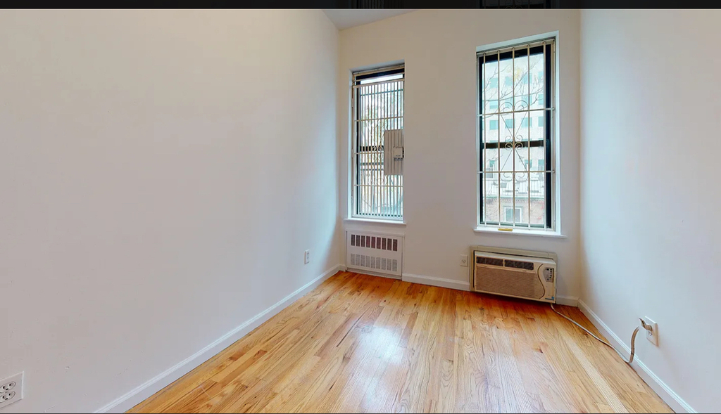 East 65th street - Photo 6