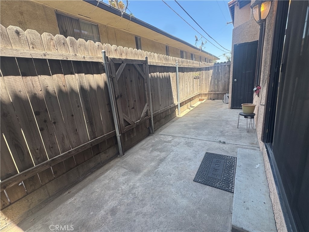 1039 Mount Olive Drive - Photo 8