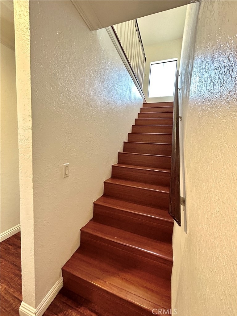 1039 Mount Olive Drive - Photo 9