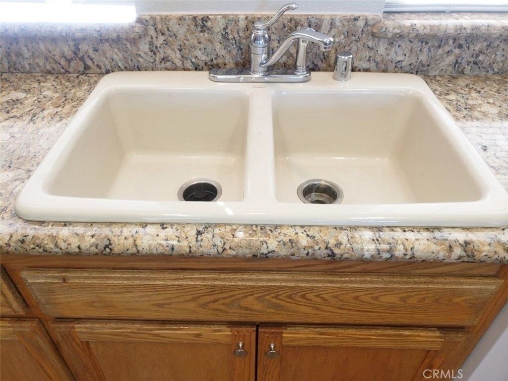 57294 Titian Court - Photo 10