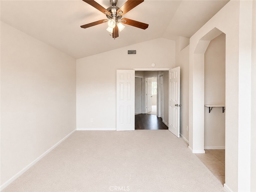 24582 New Haven - Photo 16
