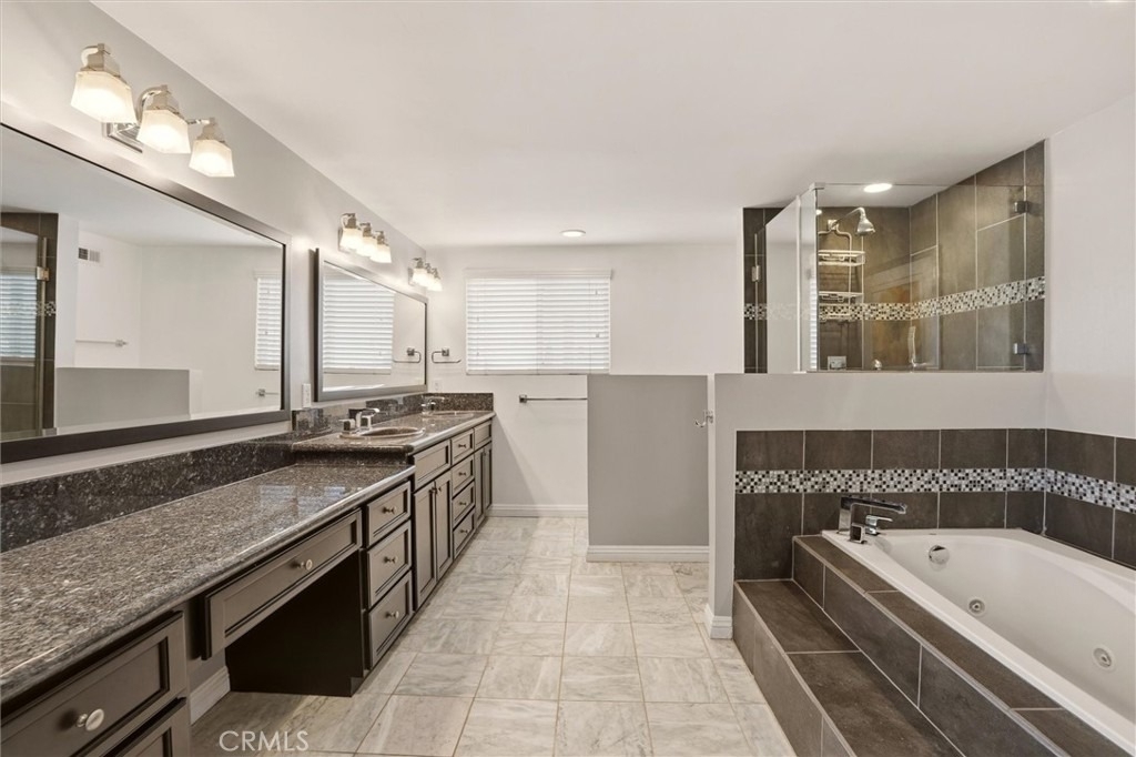 19206 Andmark Avenue - Photo 26