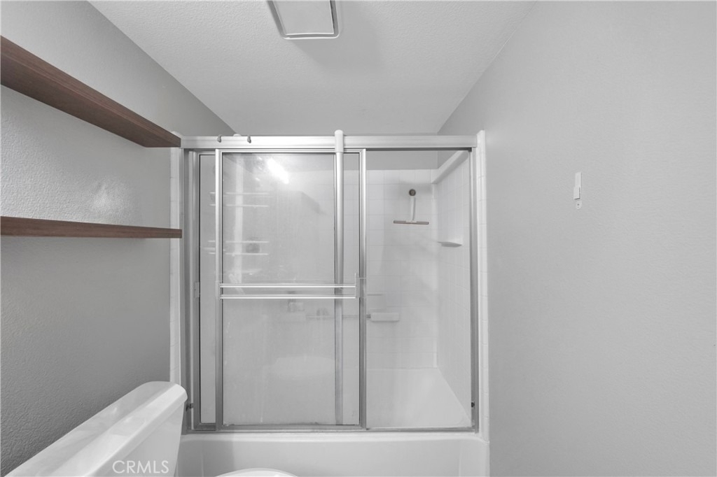 111 S Lakeview - Photo 11