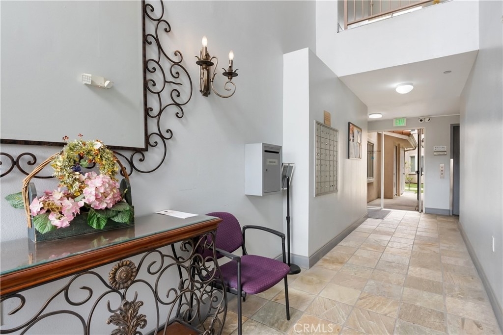 17888 Alburtis Avenue - Photo 19