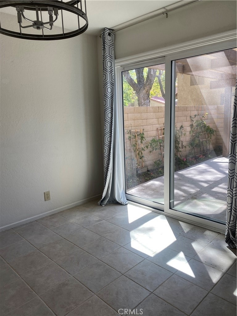 2752 Via Segovia - Photo 10