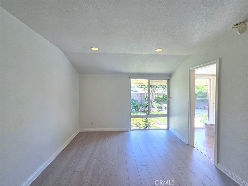 10835 Slater Avenue - Photo 16
