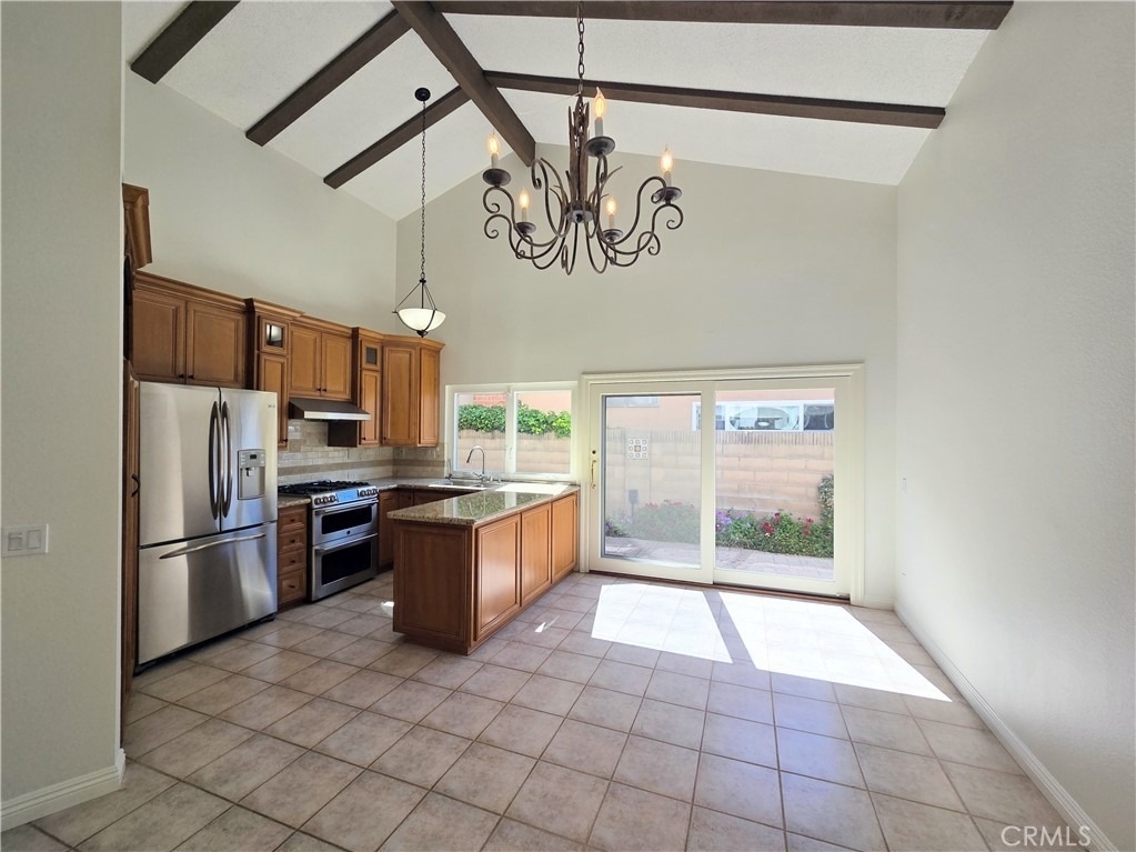 10835 Slater Avenue - Photo 14