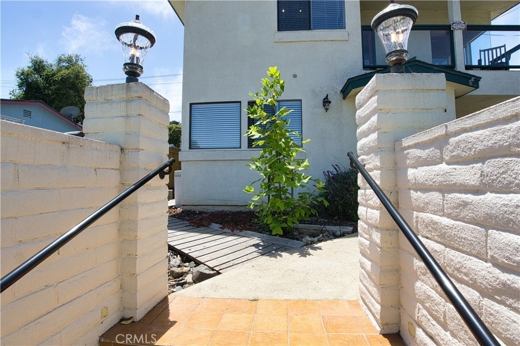 978 Balboa - Photo 1