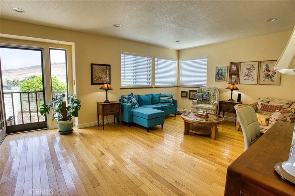978 Balboa - Photo 5