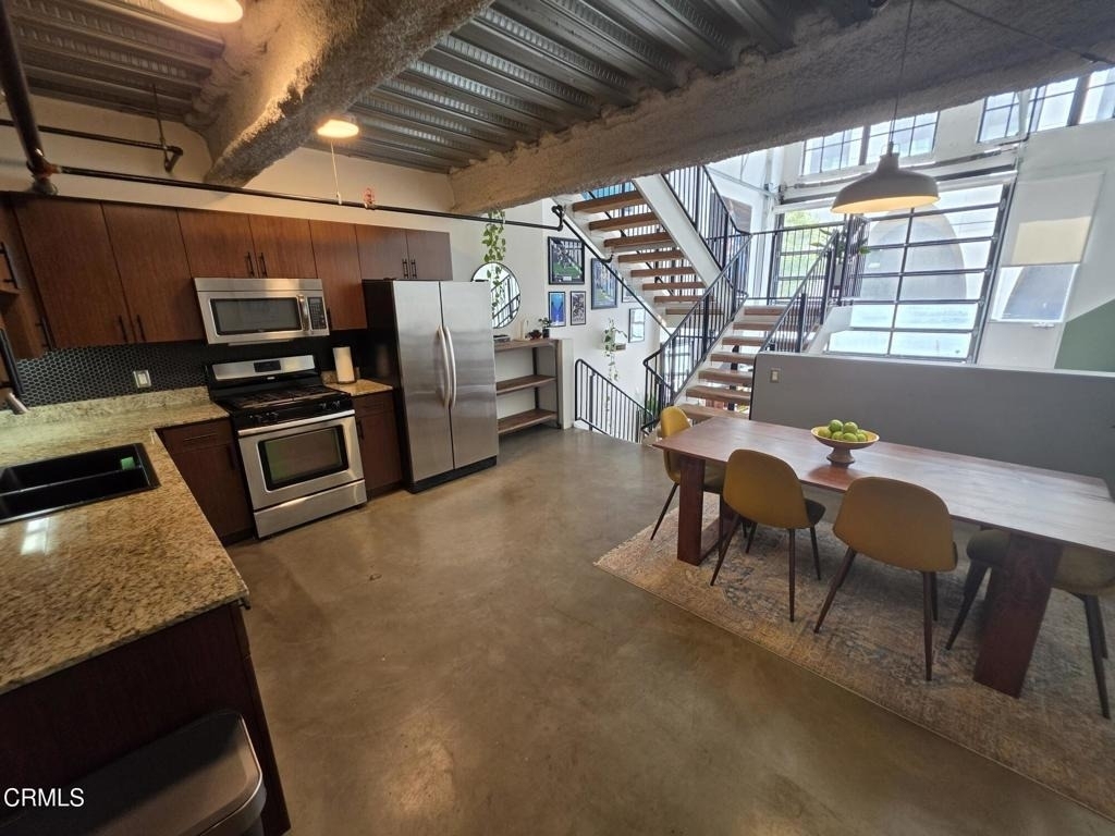 200 N San Fernando Road - Photo 17