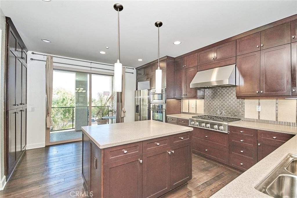 15 Vantis Drive - Photo 21