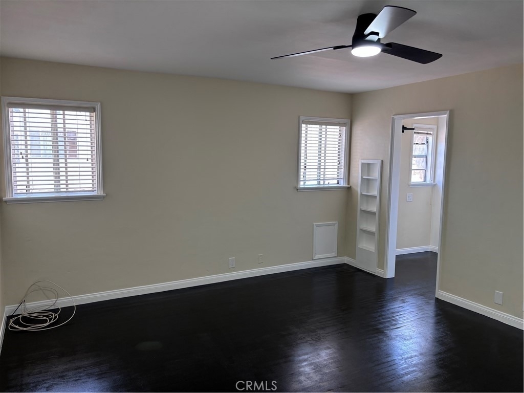 4565 E Carson Street - Photo 7