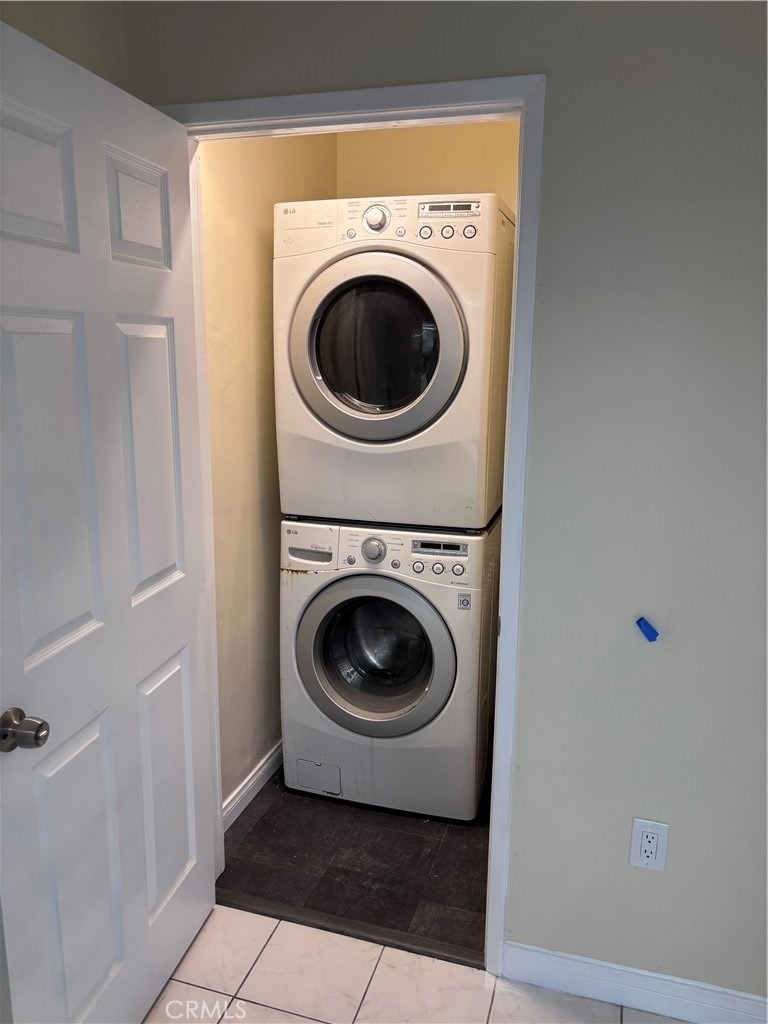 4565 E Carson Street - Photo 12