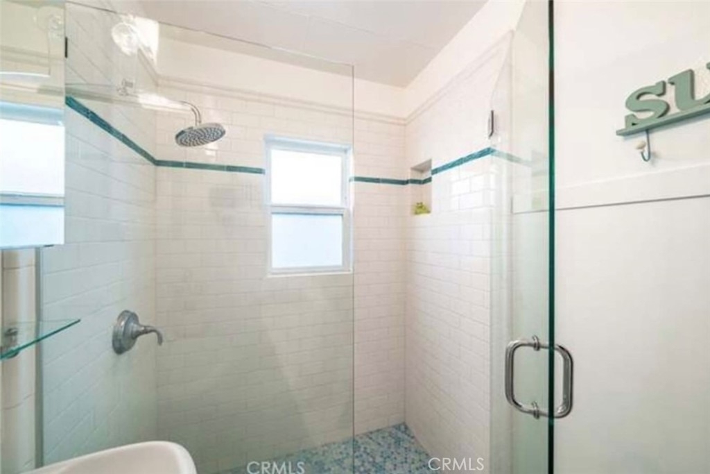 218 11 Th Street - Photo 32