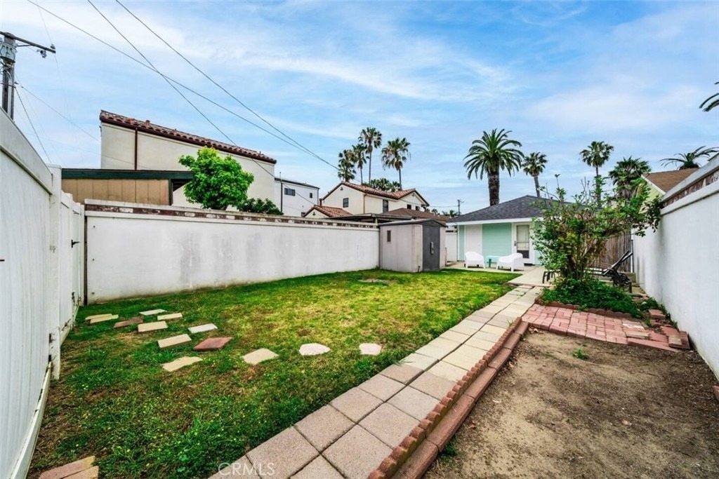 218 11 Th Street - Photo 4