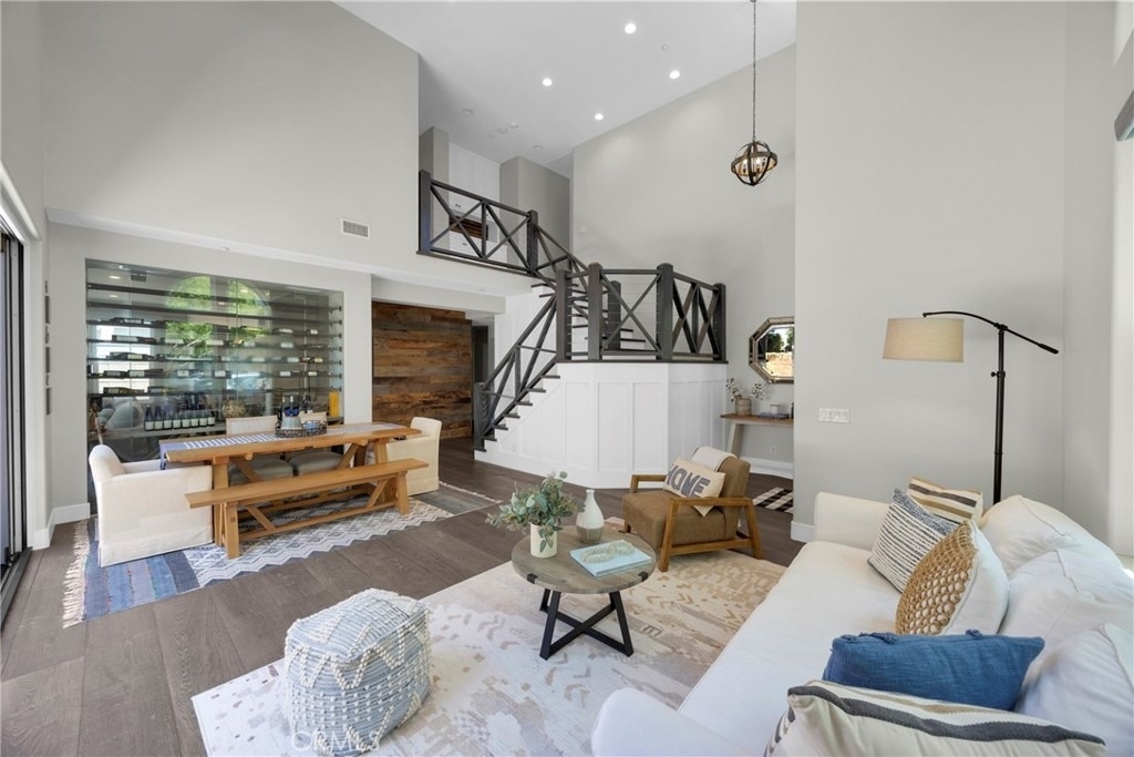 2639 Orange Ave - Photo 4