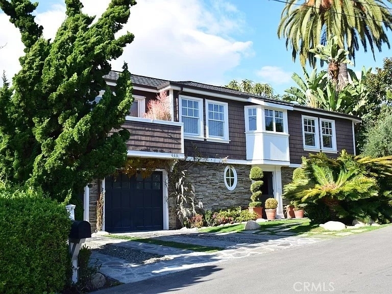 668 Anita Street - Photo 0