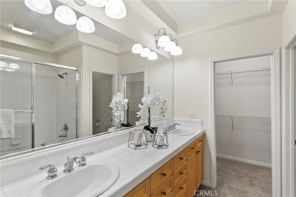 44 Modesto - Photo 16