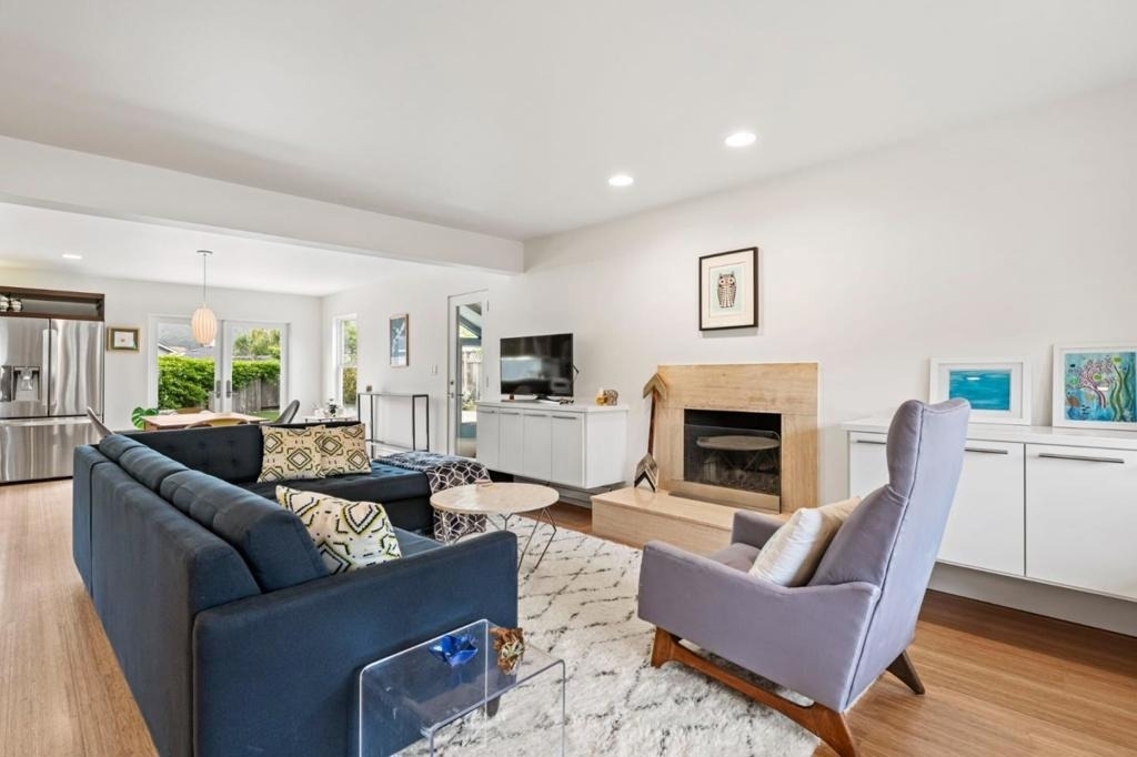 796 Crespi Drive - Photo 11