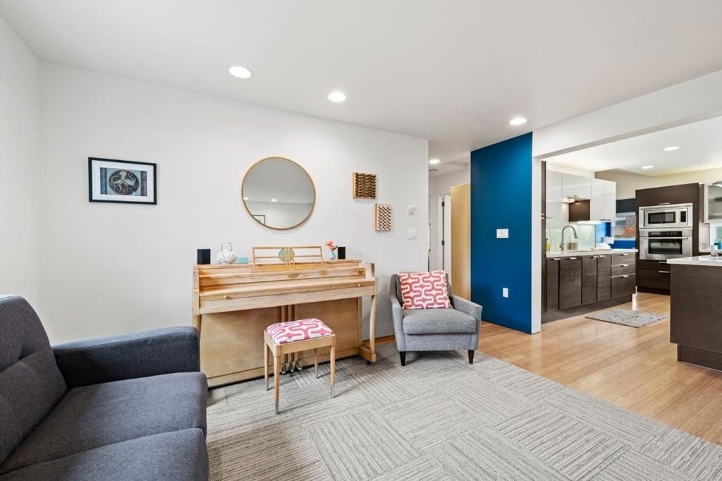 796 Crespi Drive - Photo 16