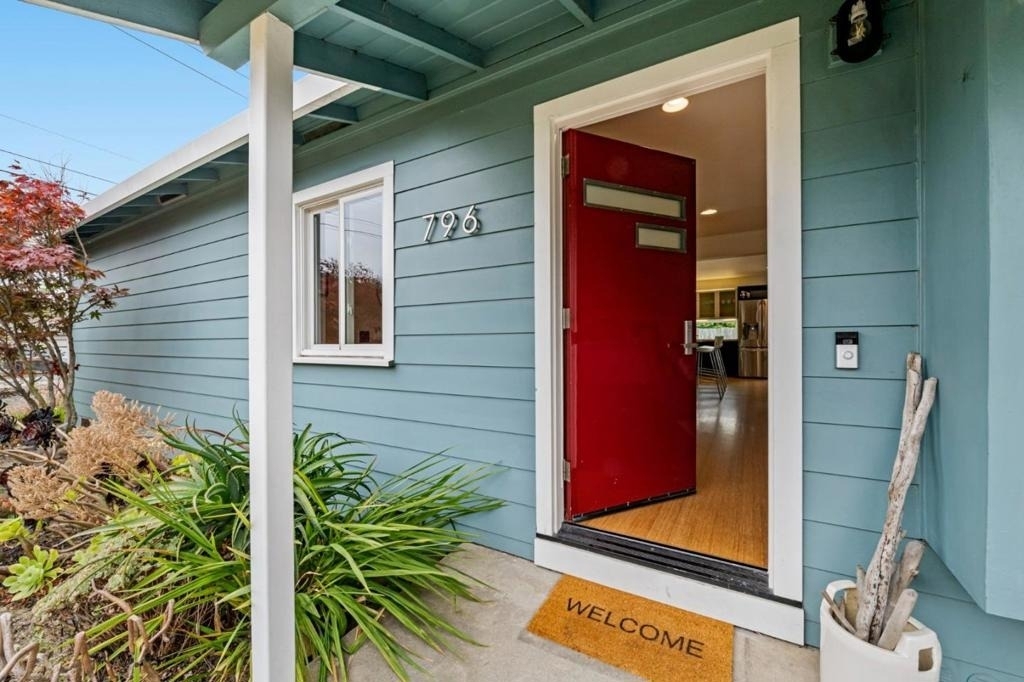 796 Crespi Drive - Photo 10