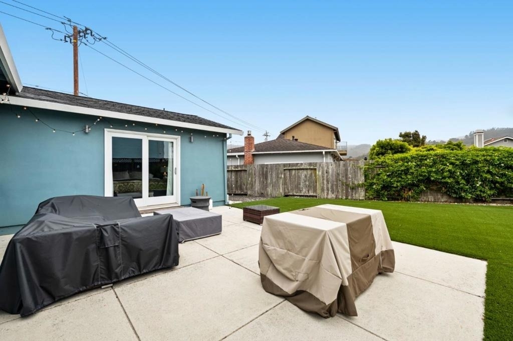 796 Crespi Drive - Photo 47