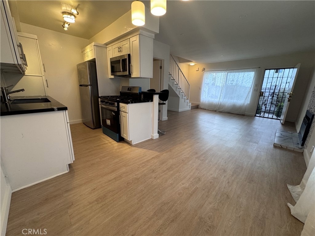 40 S Venice Boulevard - Photo 13