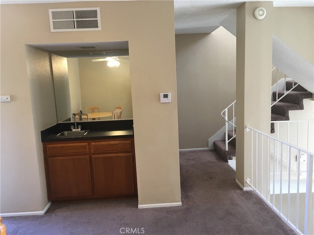 2030 Bon View - Photo 17