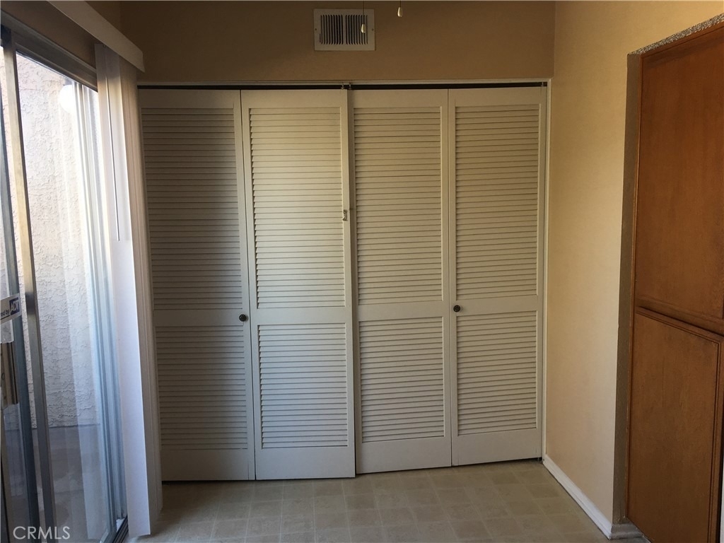 2030 Bon View - Photo 5