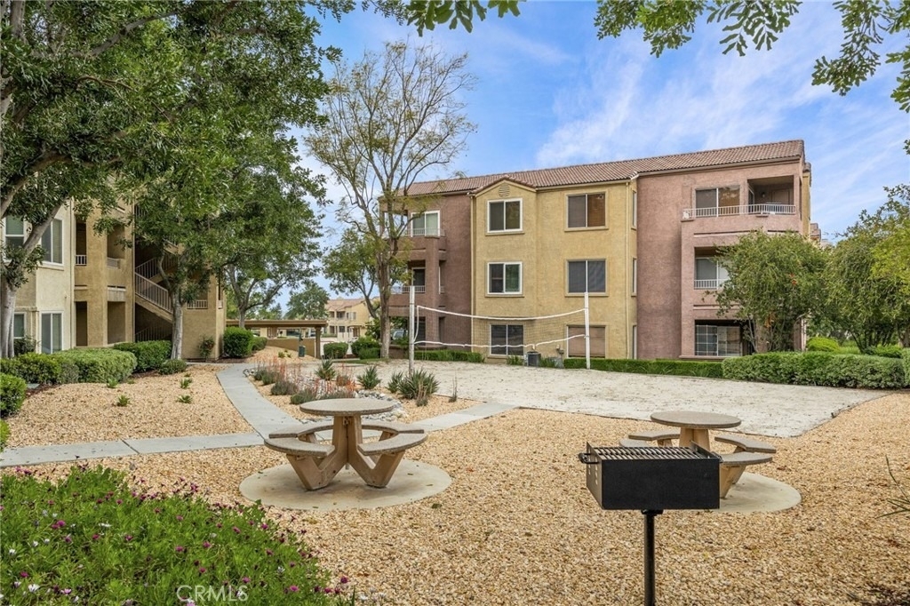2500 San Gabriel - Photo 19